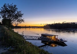 Un barco pequeño e íntimo o un castillo: dos hoteles singulares con vistas al Loira