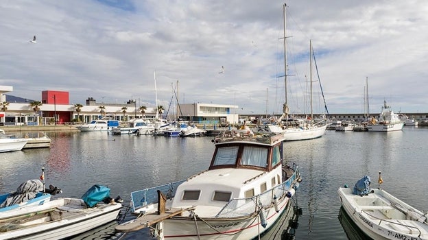 Puerto pesquero de Roquetas de Mar.