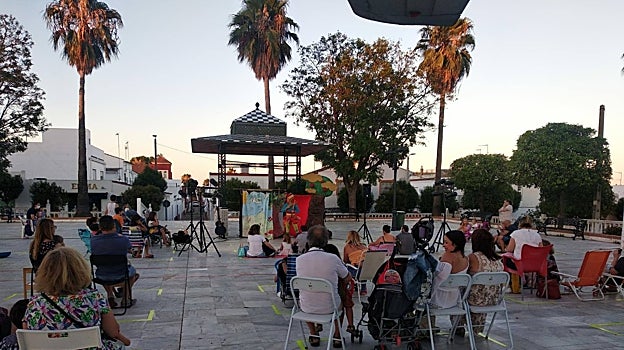 El teatro para todos los públicos va a tomar algunos espacios públicos de la localidad sevillana de Espartinas
