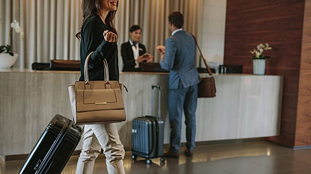 Imagen de la recepción de un hotel