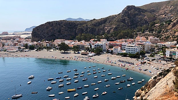 Imagen de la playa de Calahonda