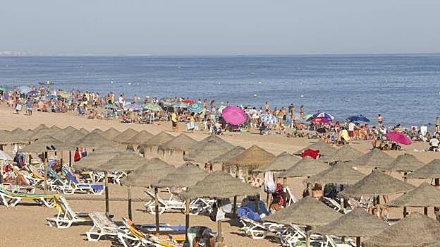 Estas son las playas de Huelva que tienen bandera azul en 2023: dónde están y cómo llegar