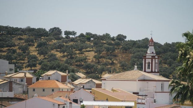 La localidad sevillana de El Ronquillo se encuentra en las primeras estribaciones de Sierra Morena