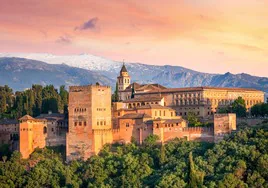 Ocho de los monumentos más visitados de Andalucía, uno por provincia