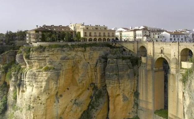 Parador de Ronda, sobre el Tajo