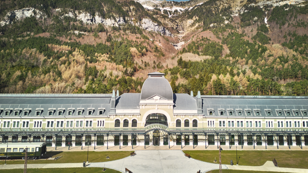 Imagen de la estación de tren de Canfranc