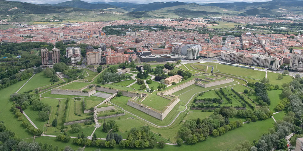 Uno de los conjuntos defensivos más importantes de Europa está en Pamplona