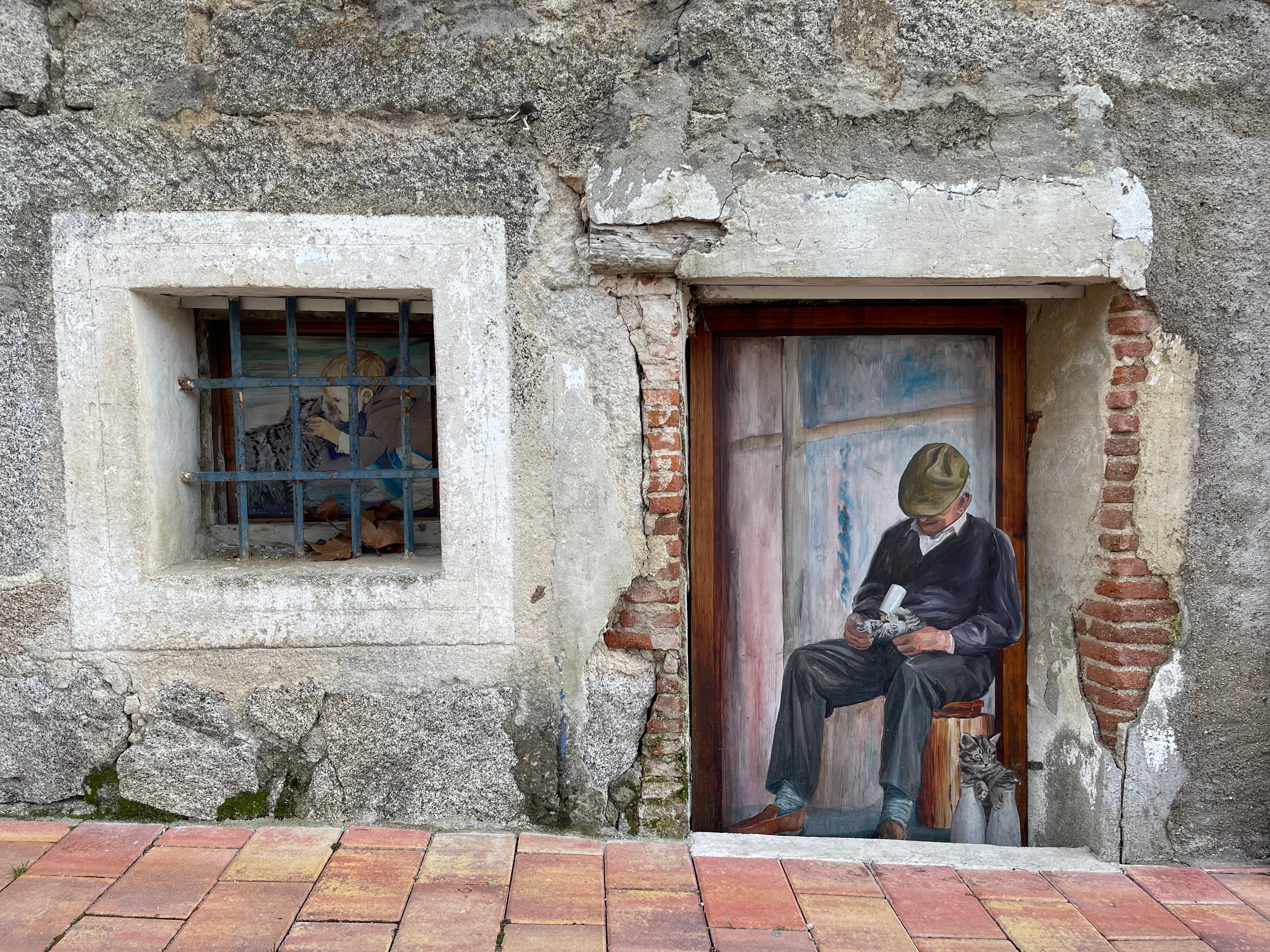 Mural de 'La casa de los gatos'