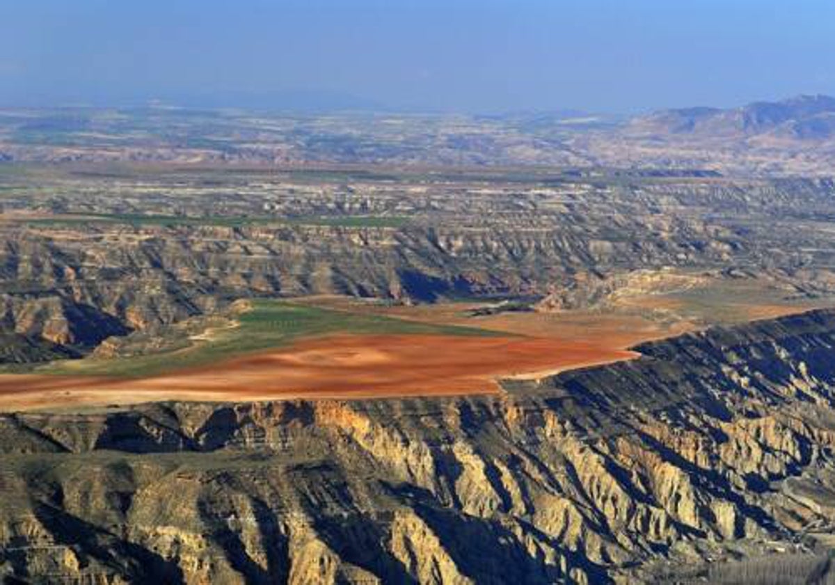 Vista de los alrededores de Guadix, donde se localizaron los asentamientos de la Edad de Bronce