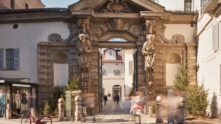 Imagen del portal barroco del seminario
