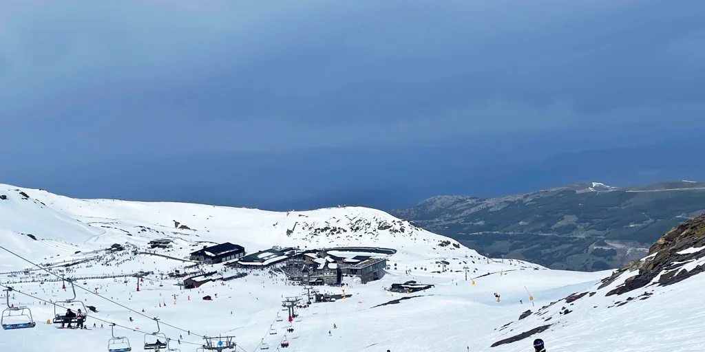 Lo que hay que saber para pasar un día perfecto en Sierra Nevada esta Semana Santa