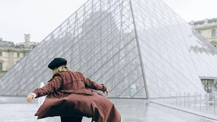 Inmediaciones del Museo del Louvre