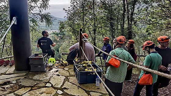 Una tirolina de trescientos metros sobre un paisaje minero espectacular
