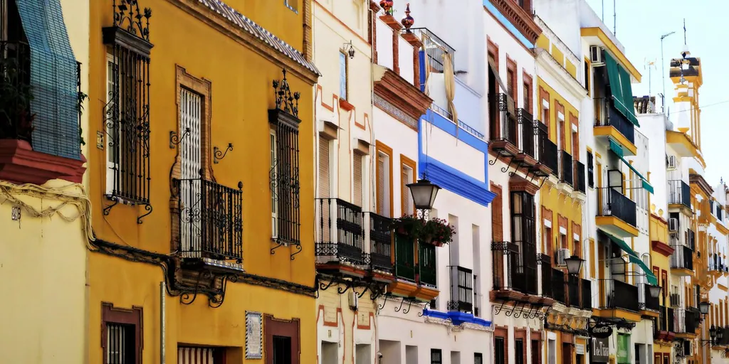 Tres calles andaluzas, entre las más bonitas de España según Traveler: ¿dónde están?