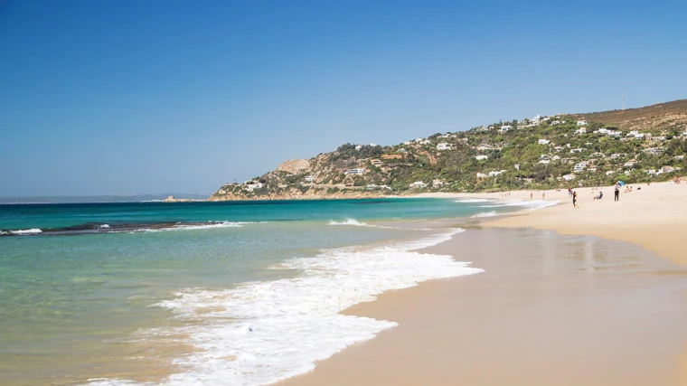 La playa de Los Alemanes, en Zahara de los Atunes, es una de las playas más bellas de toda Andalucía