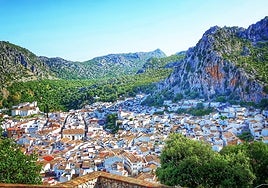 La ruta imprescindible por los pueblos blancos de Cádiz que recomienda National Geographic