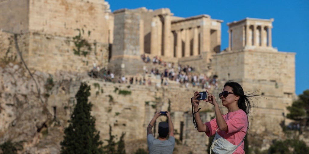 Lo que cuesta visitar la Acrópolis sin colas: visitas privadas por 5.000 euros Lo que cuesta visitar la Acrópolis sin colas: visitas privadas por 5.000 euros