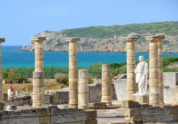 Este es el único yacimiento romano que se puede visitar en Cádiz con vistas al mar