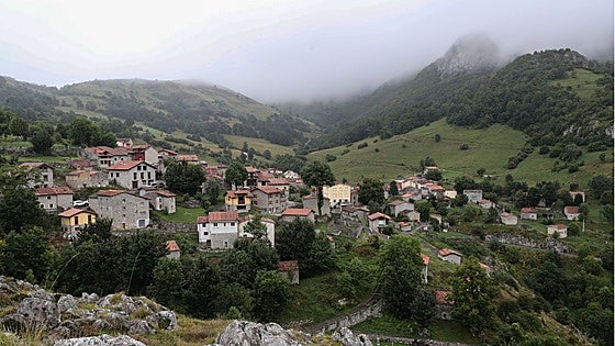 Sotres, de estar aislado y sin luz a ser el Pueblo Ejemplar de Asturias 2024 que visitarán los Reyes