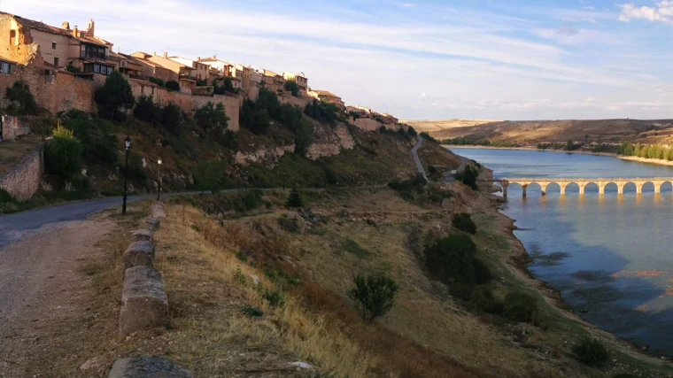 Maderuelo, next to the Linares reservoir