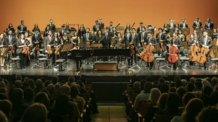 Imagen de una función en el Teatro de la Maestranza