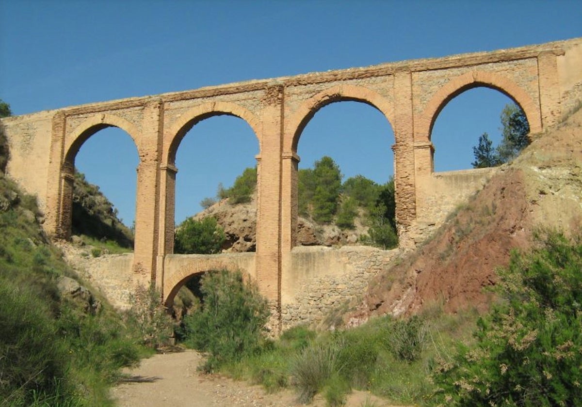 Puente de los Cinco Ojos en Gádor, Almería