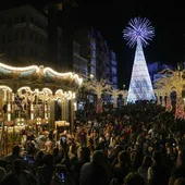 Un ángel gigante en Madrid y fechas de la iluminación navideña en otras nueve ciudades