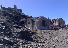 Así es el refugio secreto de Sierra Nevada al que se puede acceder cuando hay nieve