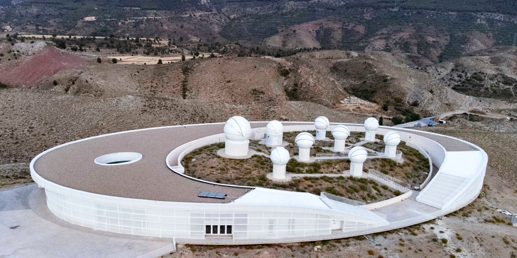 El turismo de estrellas mueve montañas: el cielo más nítido y dónde verlo está en Teruel