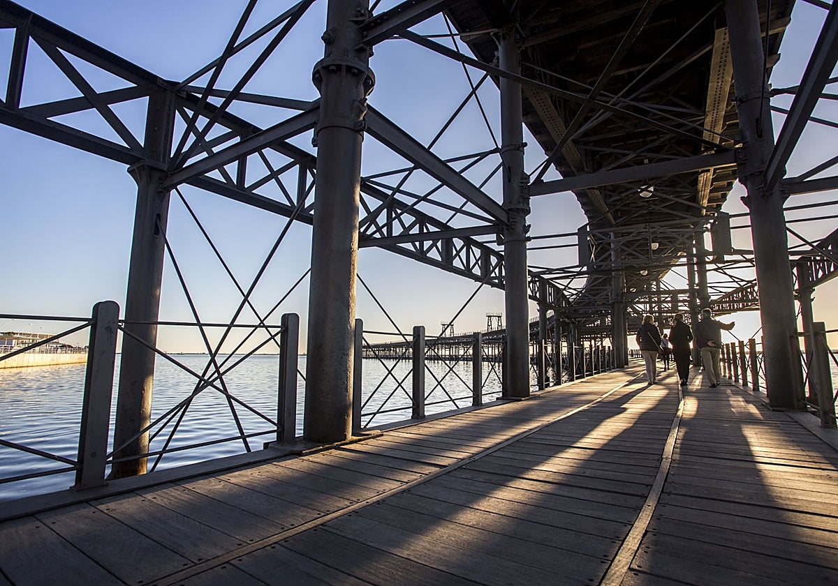 El Muelle de la Compañía Rio Tinto es uno de los hitos patrimoniales de la ciudad de Huelva