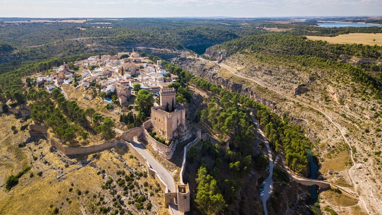 Cinco de los castillos más famosos y espectaculares de la provincia de Cuenca