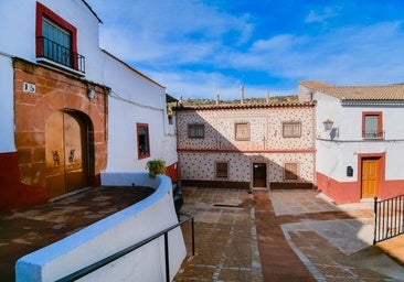 La joya del océano: la casa hecha con 45 millones de conchas sólo existe en este pueblo de España