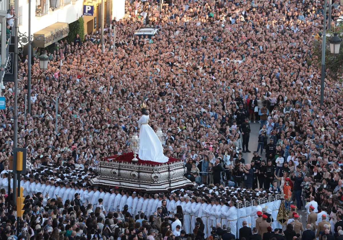 Imagen del Cautivo de Málaga en la procesión