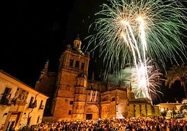 Coria, la ciudad del mantel de la Última Cena, se rinde a los sabores del aceite y la miel
