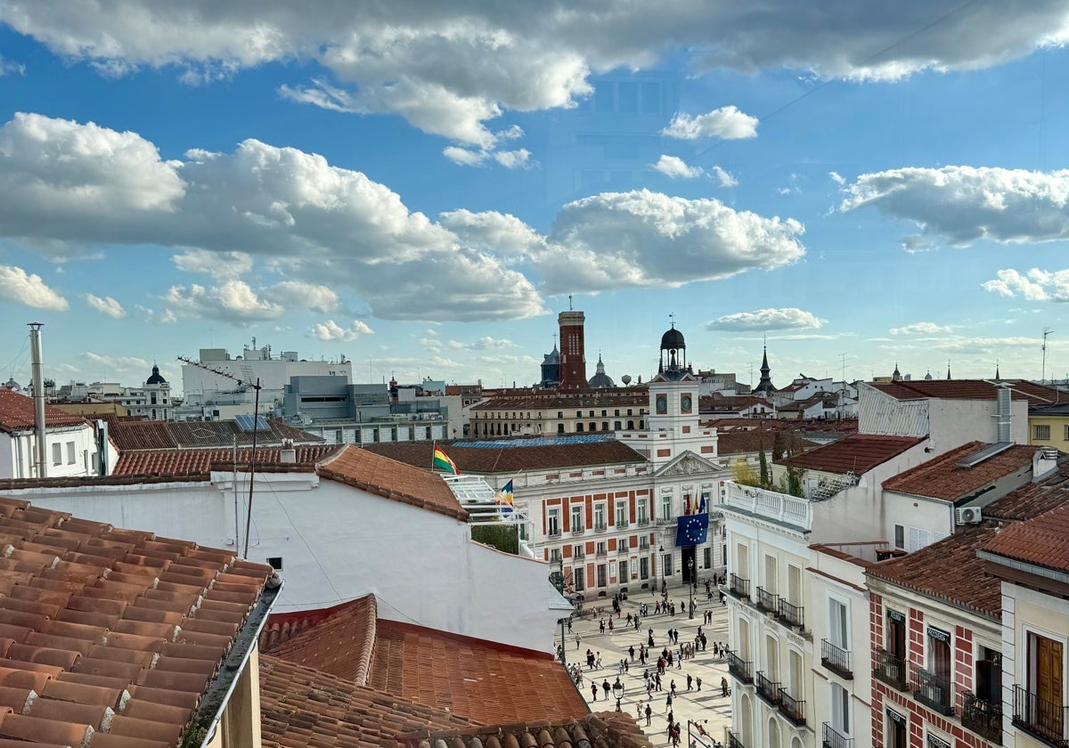 Vistas a la Puerta del Sol desde la terraza de Doñaluz