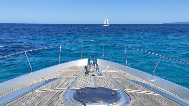 Vistas en barco desde Ibiza