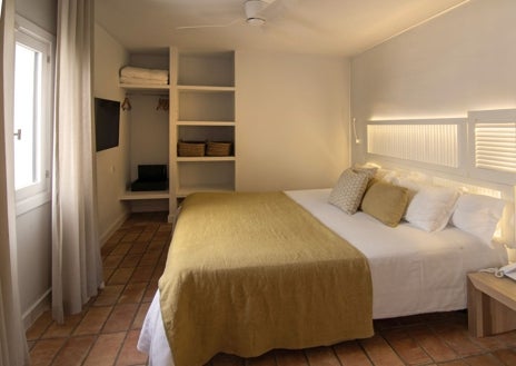 Imagen secundaria 1 - Una de las villas de Paraíso de los Pinos, en Formentera