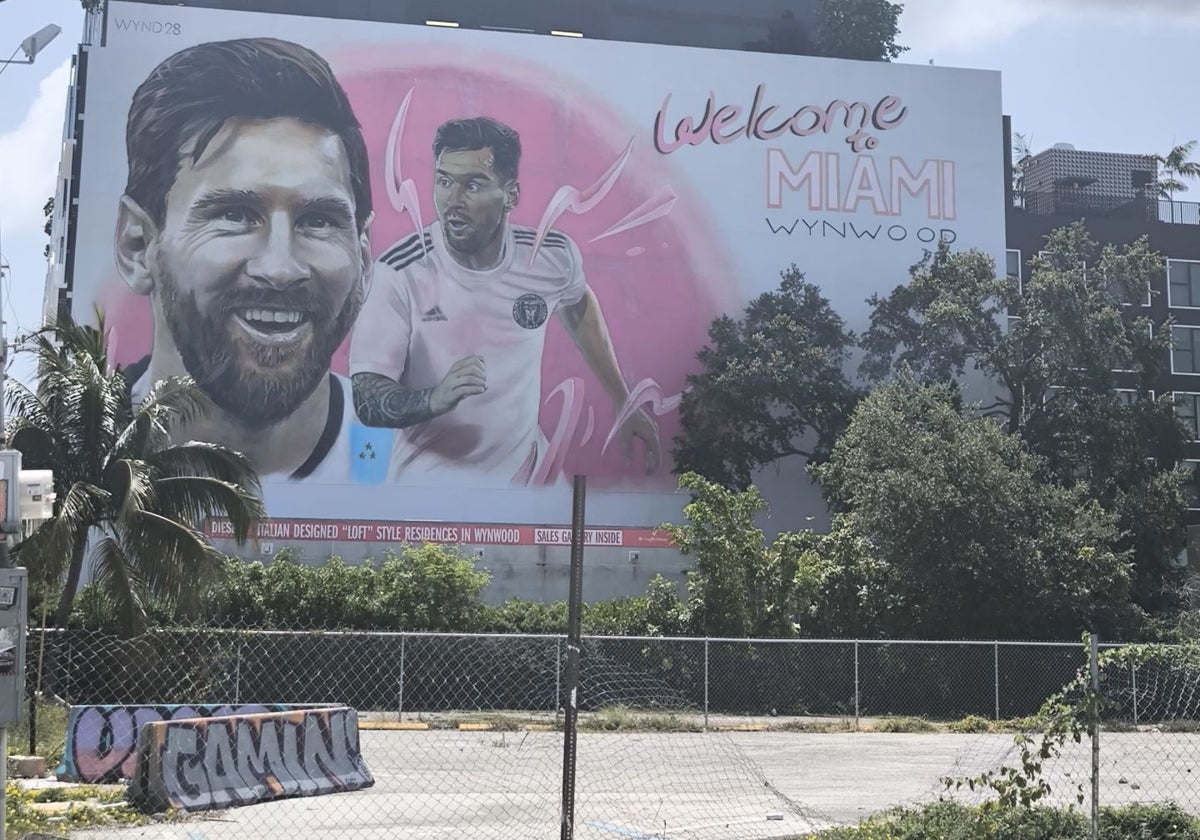 Cartel en la entrada al barrio de Wynwood, en Miami