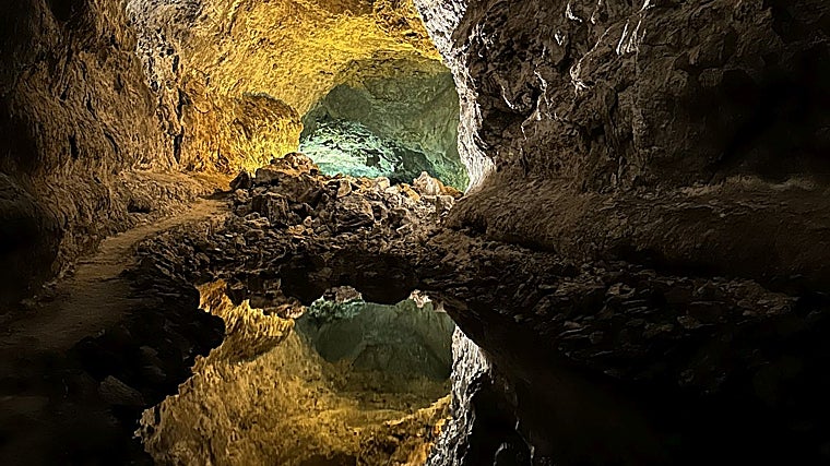 Lanzarote: una isla en la que disfrutar de la naturaleza más allá de sus playas