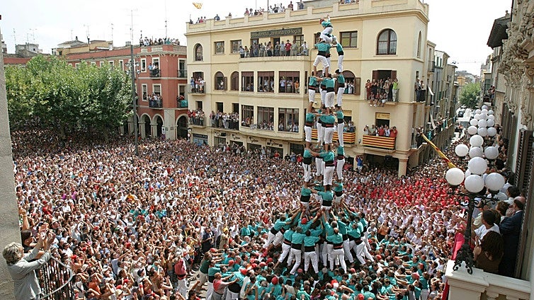 Las torres humanas que asombran al mundo, protagonistas de la Fiesta Mayor de Vilafranca del Penedès