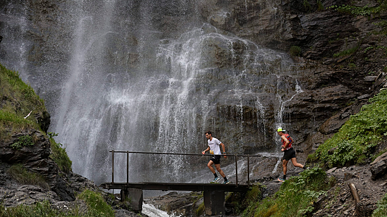 Ruta de las tres cascadas de Cerler