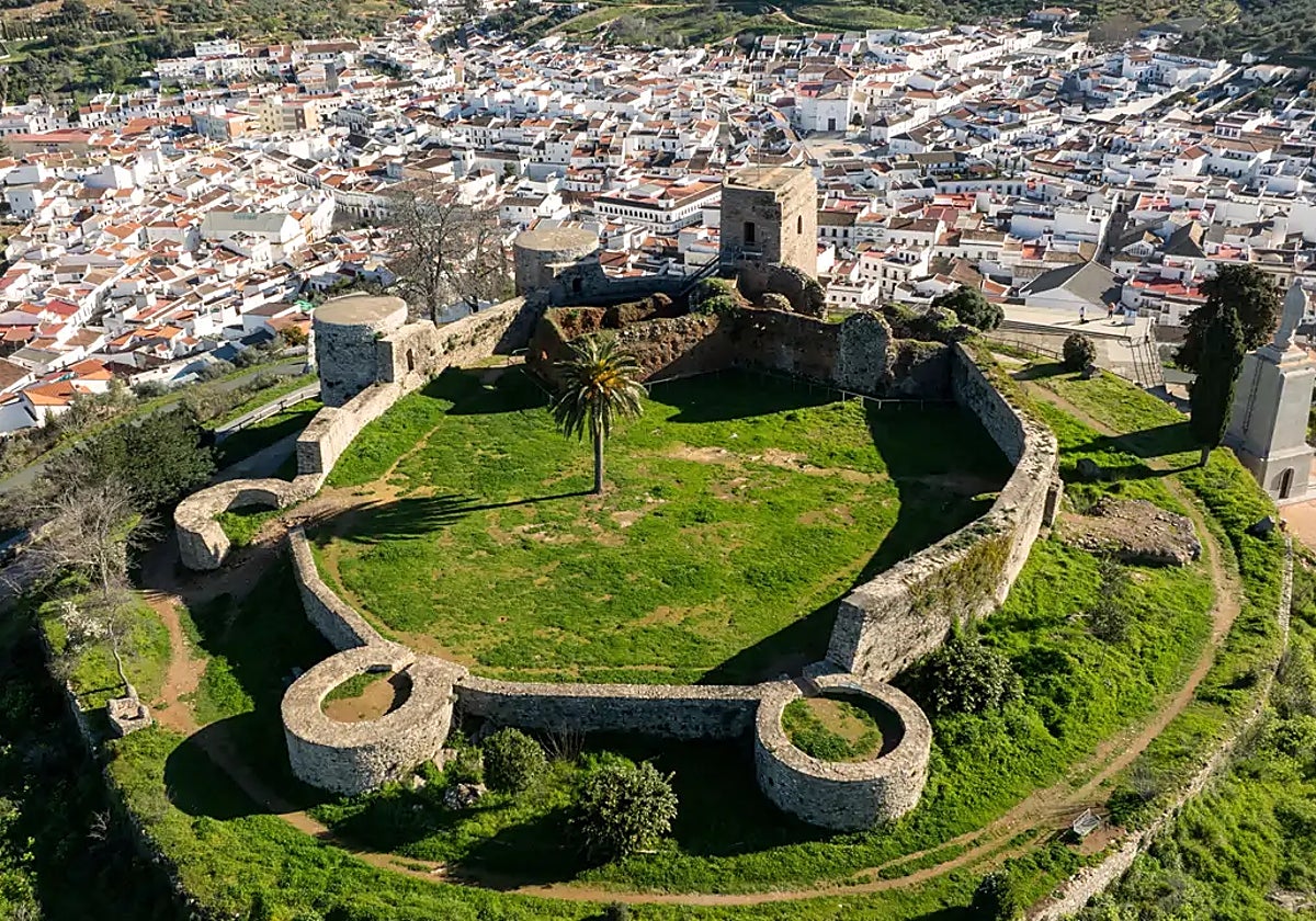 Qué ver en Constantina (Sevilla): sitios imprescindibles y rutas de ...