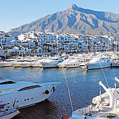 La ciudad costera de Andalucía que los americanos prefieren visitar antes que Santorini