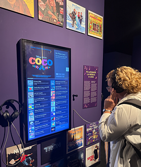 Imagen secundaria 2 - En esta exposición se puede pintar personajes Disney, escuchar bandas sonoras y admirar míticos objetos
