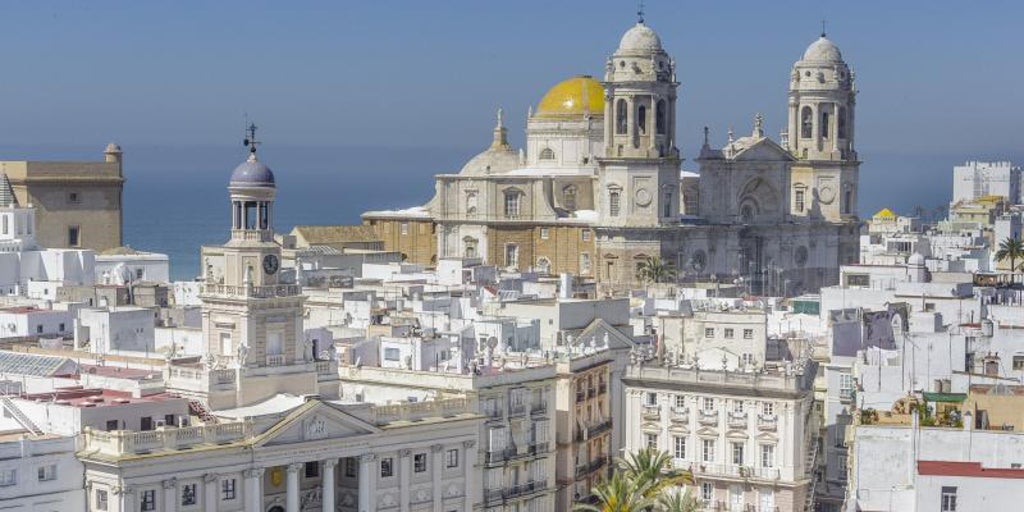La plaza de Cádiz considerada una de las más bonitas de Europa