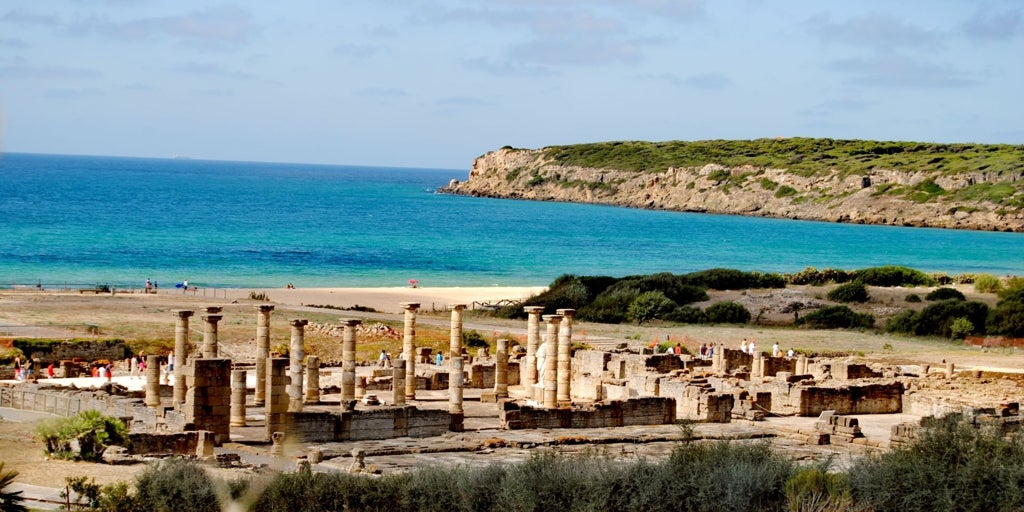 Descubre Baelo Claudia, una joya romana en la costa de Cádiz con un templo a Isis
