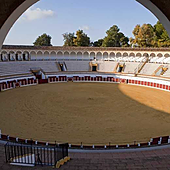 Este pueblo de Andalucía tiene una plaza de toros 'gemela' a la Maestranza de Sevilla