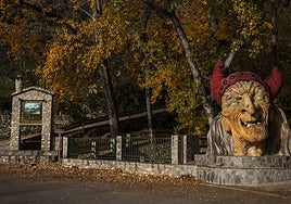 Este pueblo de Granada se llena de brujas este fin de semana: «Prepárate para vivir una experiencia inolvidable»
