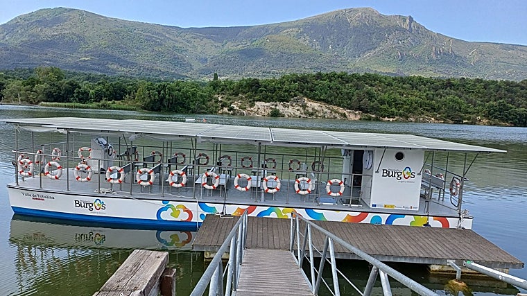 A solar-powered boat plies the road in the Tobalina Valley