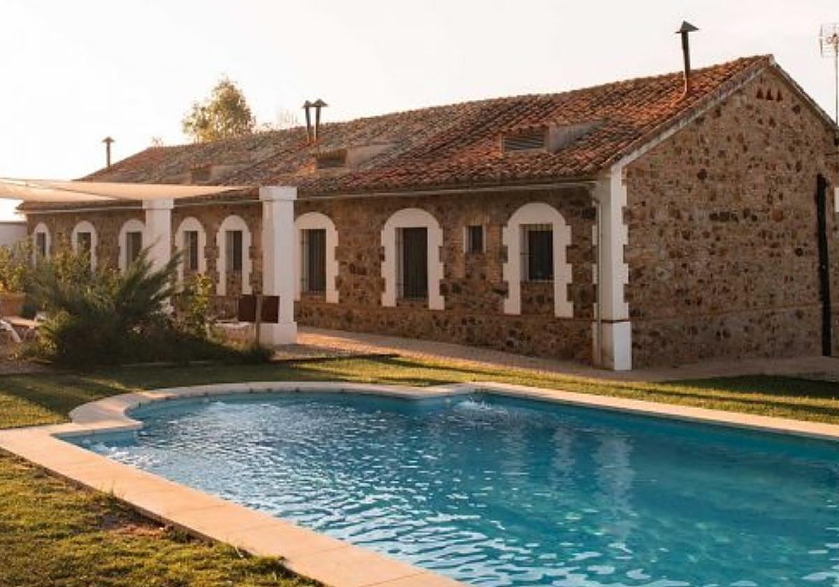 Exterior del Balneario de Villaharta (Córdoba)